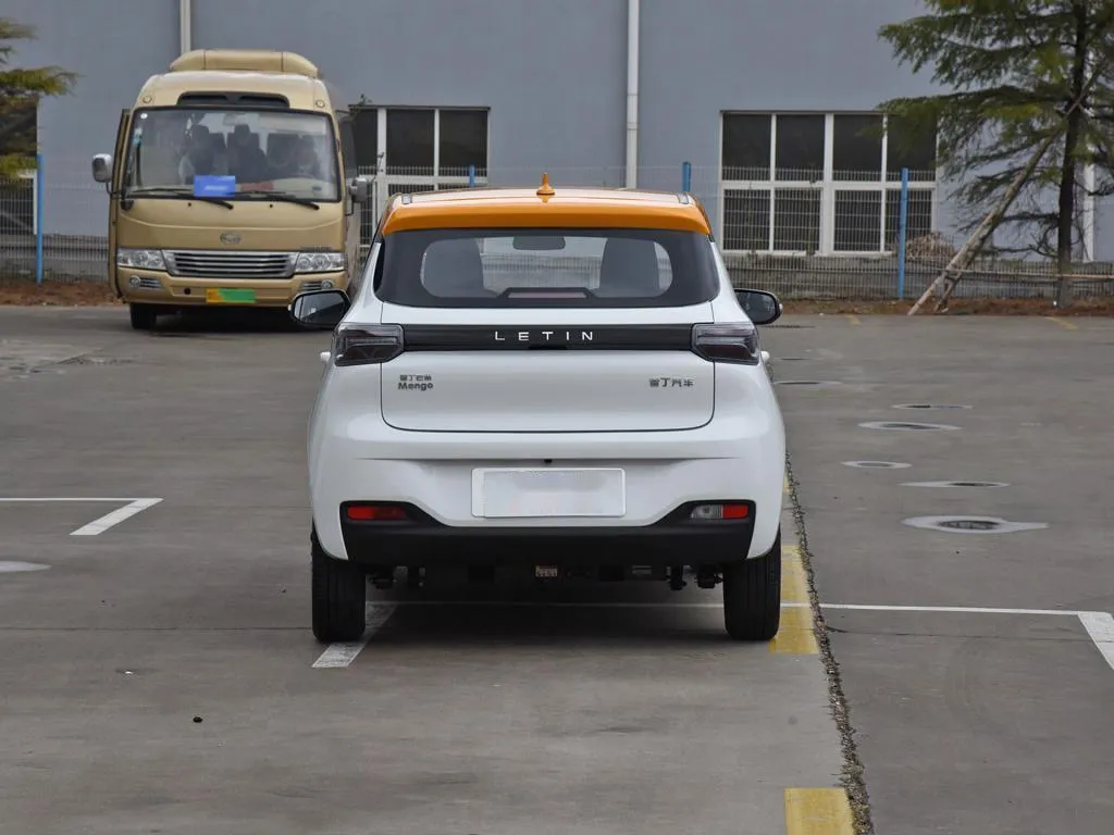 Van Kit Convertion Tricycle G63 Low Battery Lvtong 500km Range Qiantu K50 Electric Car